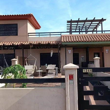 Babel House, La Oliva *