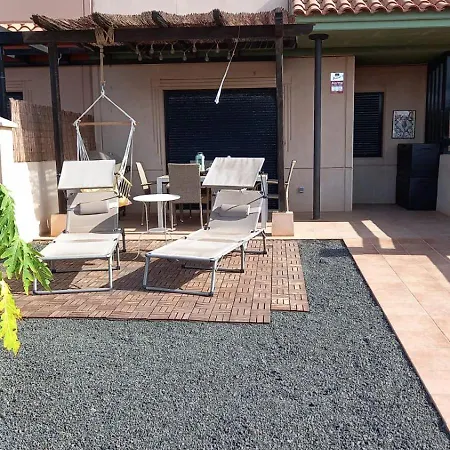 Сasa de vacaciones Babel House, La Oliva